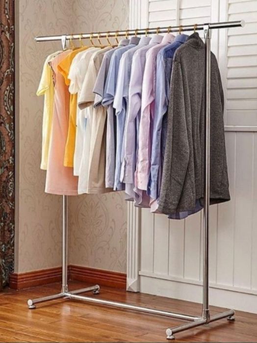 Вешалки для одежды гардеробные. Вешелка вешилка вишилка вшилка