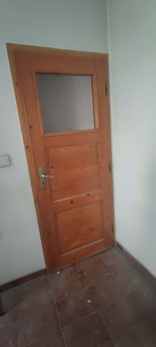 Стари дървени врати