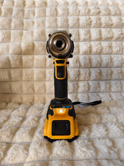 Бесщеточный шуруповерт