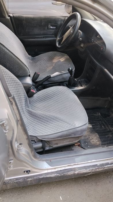 Nissan 1996 блюберд