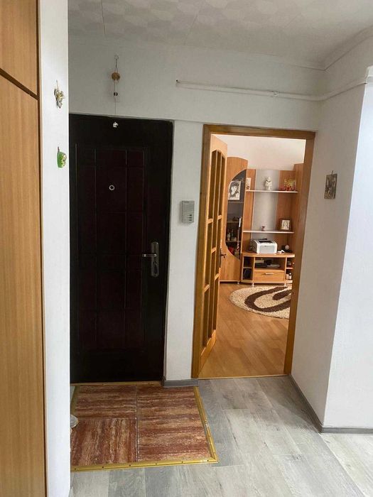 Apartament 2 camere, decomandat, oraș Călărași, jud. Călărași