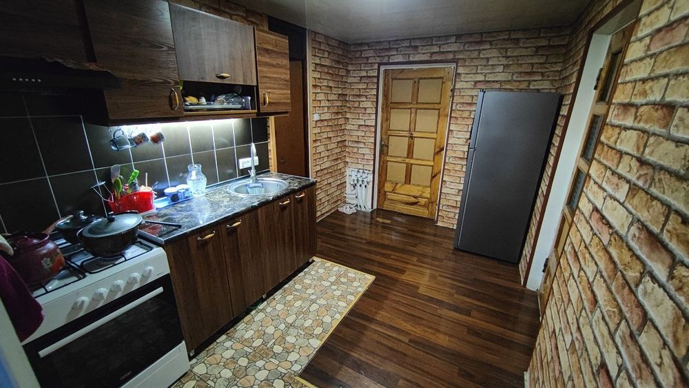 Срочно сотилади 7цотих ер 300.000$