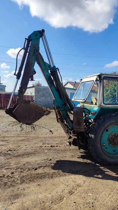 Экскаватор ЮМЗ 6