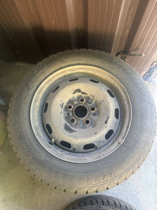 Продам комплект колес R14 185/65