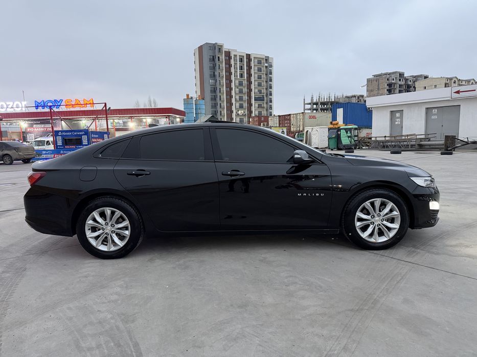 Malibu 2.4 Motor Atmosferniy Ideal Xolati Kraska toza