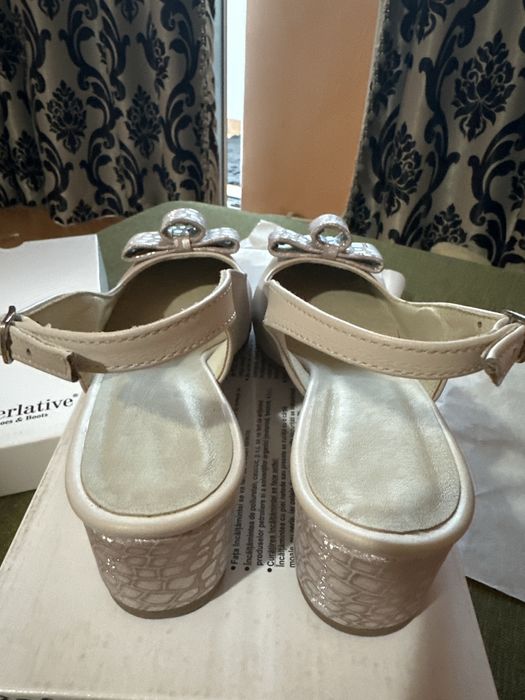 Sandale dame din piele