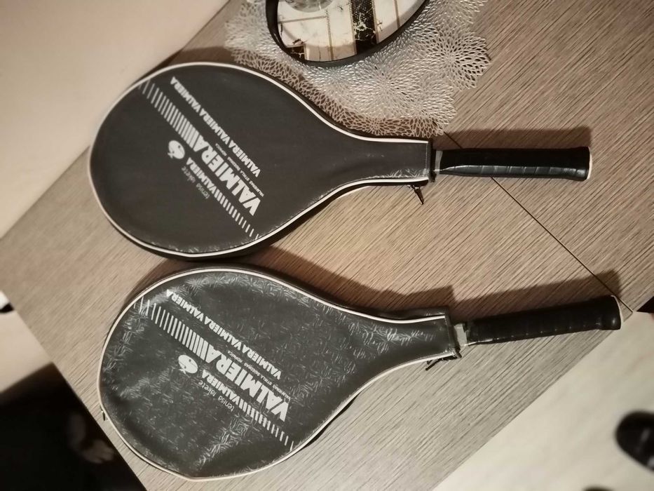Ретро латвийски тенис ракети от около 80 те