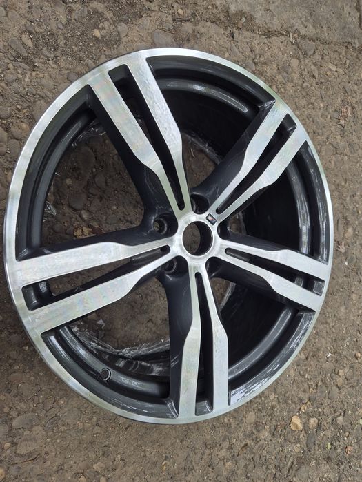 Janta fata 20 originală Bmw M648