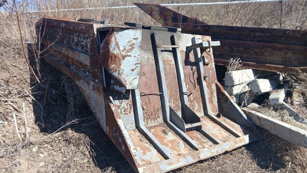 Продам кузов от Камаза самосвал