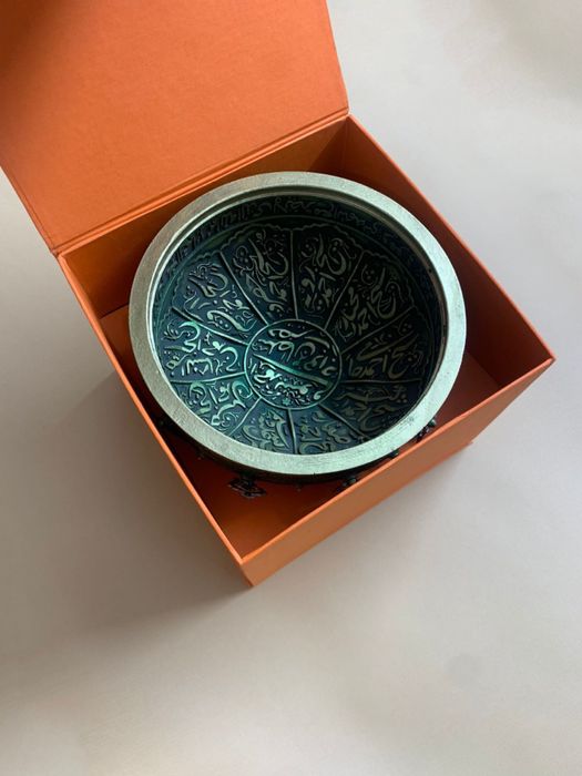 Коробки, упаковка, пакеты