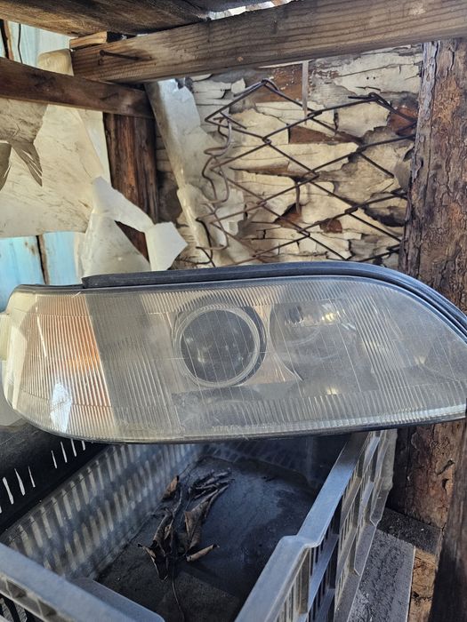 Фары аристо лексус 147