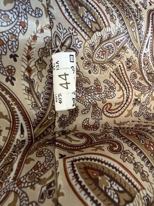 Продаю женское пальто