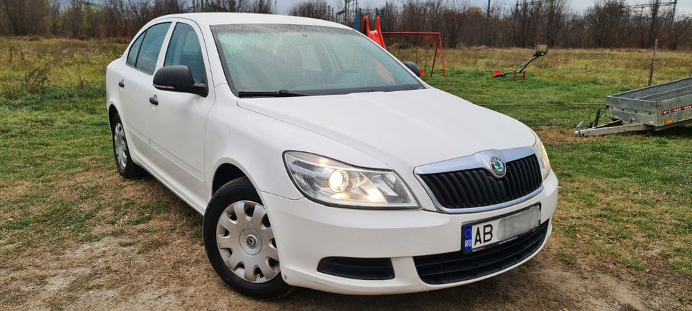 Vând Skoda Octavia