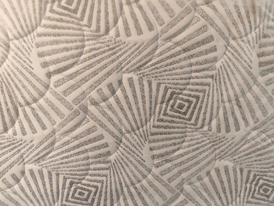 Матрас пружинный