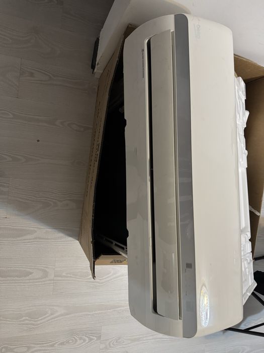 Aer conditionat beko 12000 BTU Unitate interna