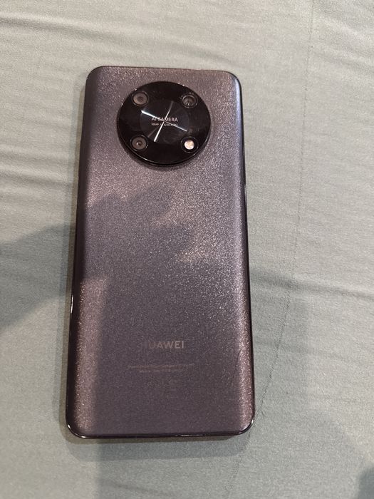 Телефон Huawei Nova Y90