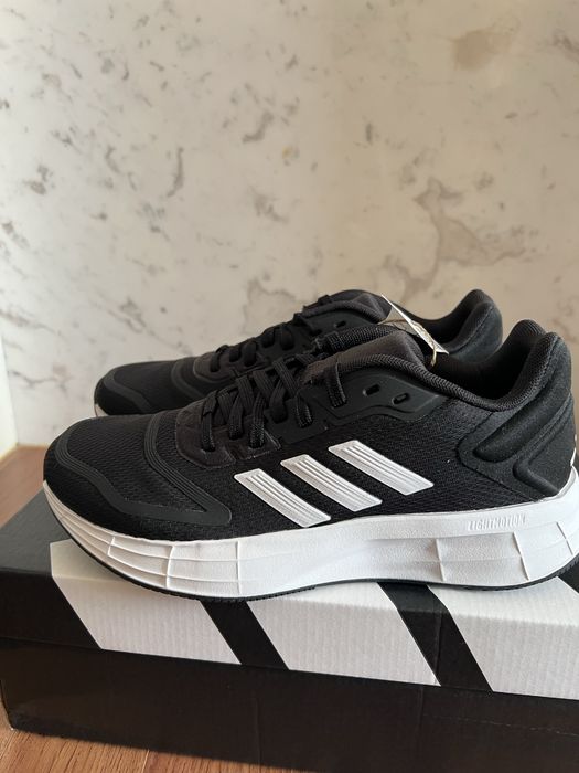 Кроссовки Adidas Duramo 10 — новые, оригинал