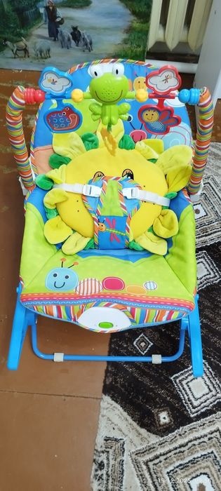 Продам детский шезлонг