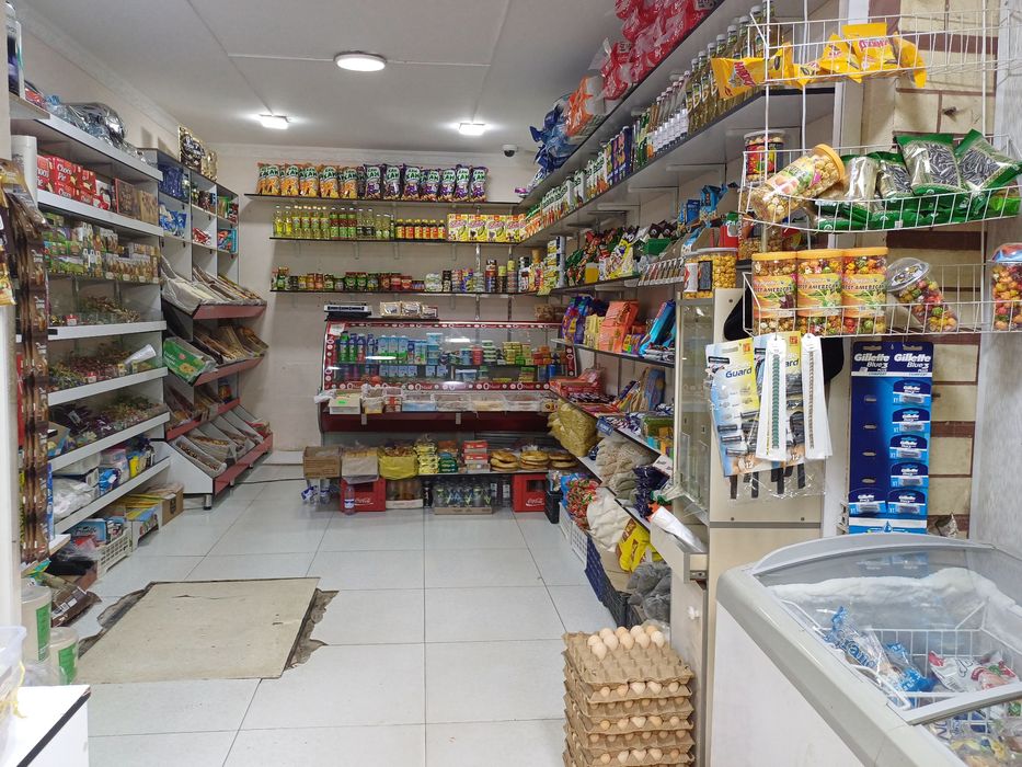 Srochno kadastiri bor Oziq Ovqat dokoni sotiladi !!!