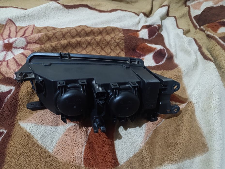 Фары на Мазда 626 рестайлинг