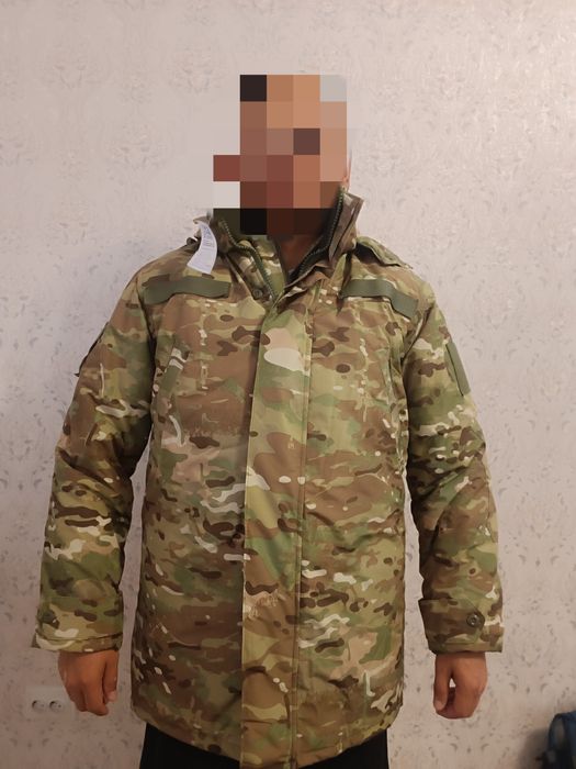 Продам комплект пуховик мультикам