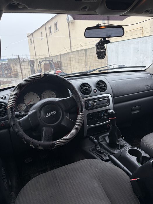 Jeep cherokee kj 2.5 crdi