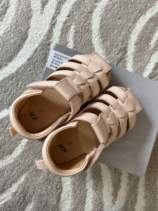 Сандали за дете момиче