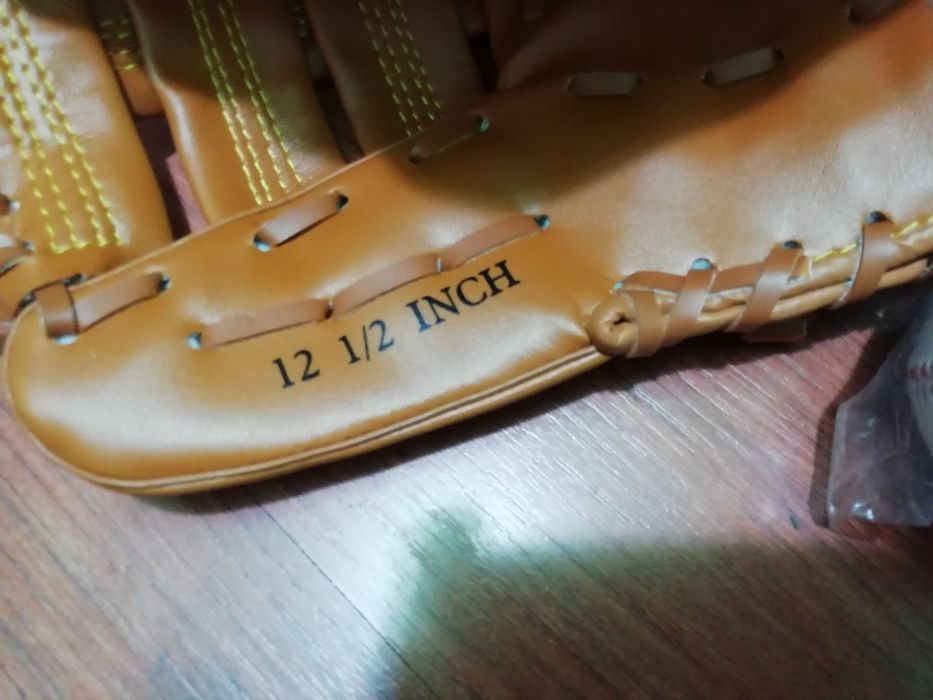 Set mănuși baseball