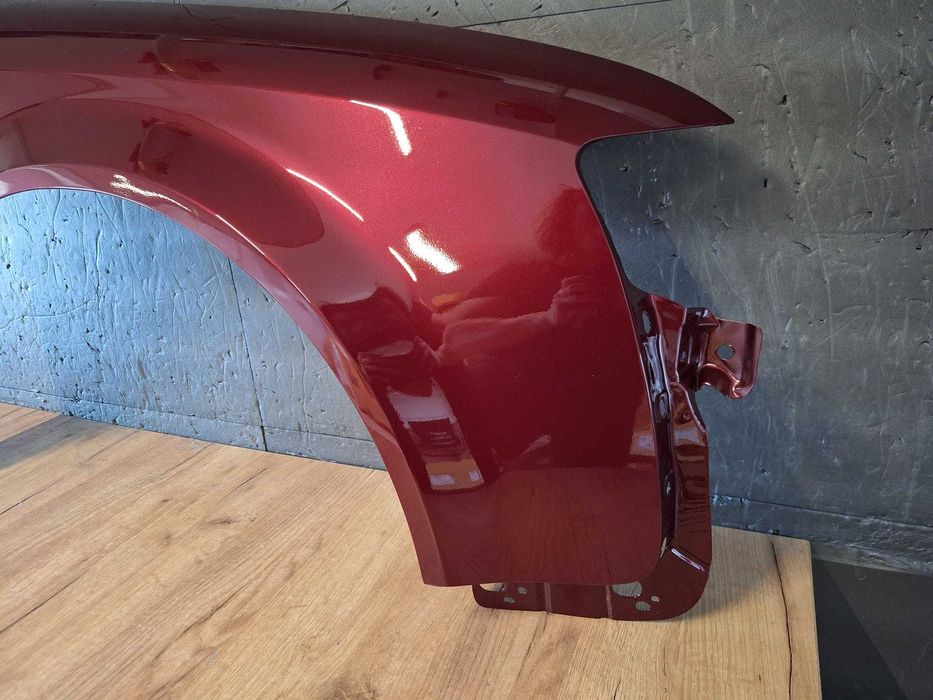 Aripa Fata Dreapta Audi A4 B6 An 2000-2004 (LZ3H (Rosu))
