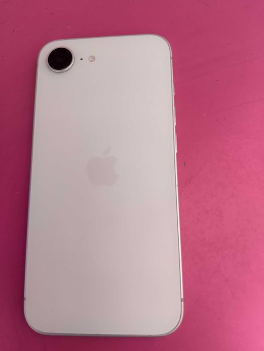 IPhone 16е  в гаранция