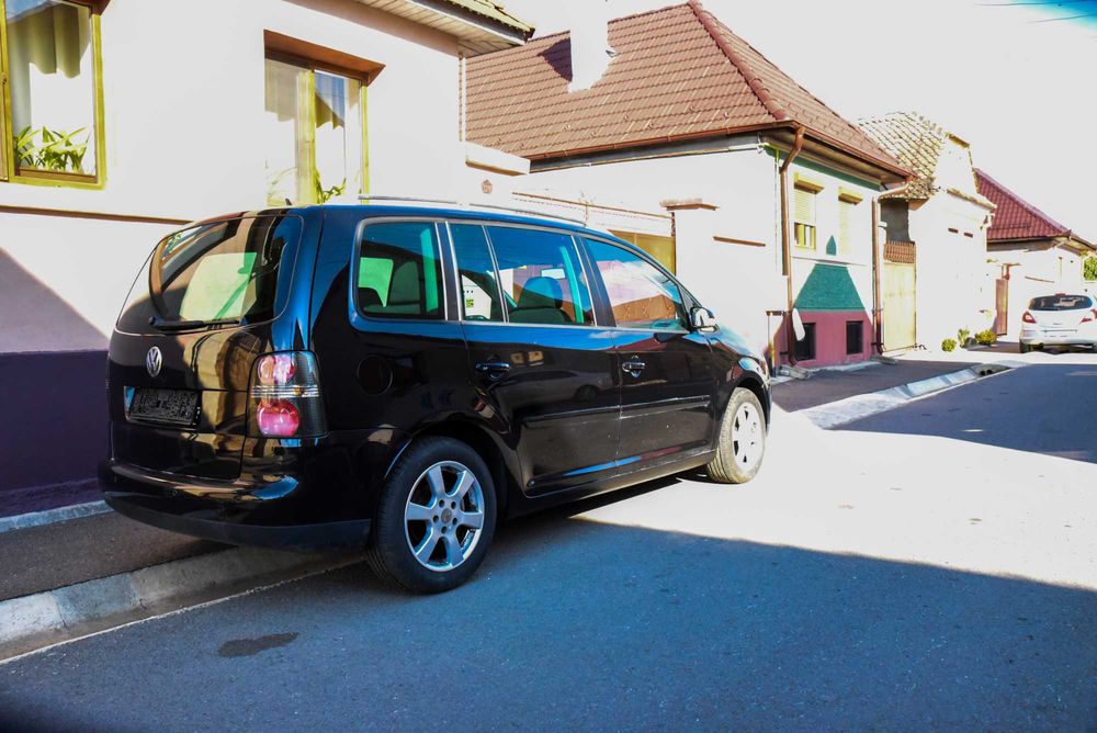 VOLKSWAGEN Touran 2006 — imagine 2