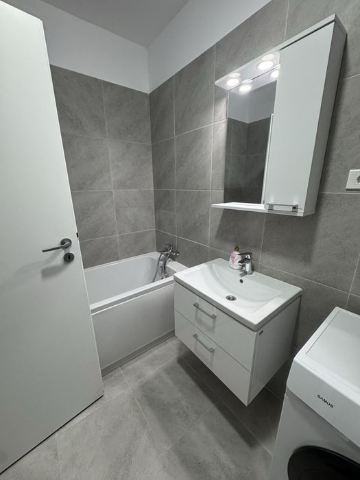 Inchiriez apartament 2 camere