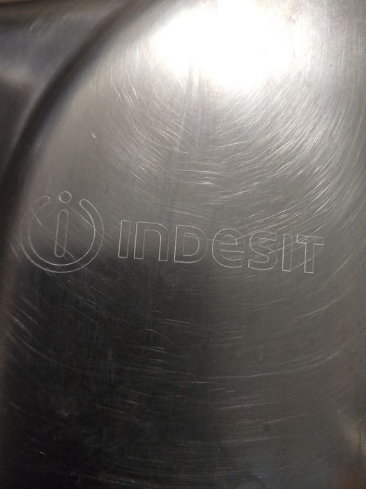 Продам варочную поверхность indesit
