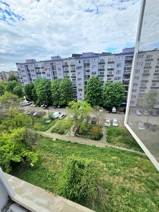 Ексклузивна продажба на двустаен апартамент в кв. Славейков, блок 20, до Била