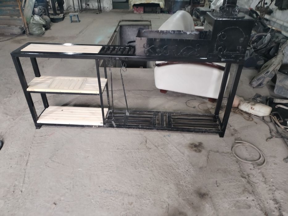 Продам мангалы 4 штуки