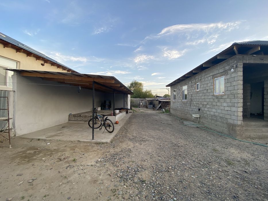 состаянасы жаксы үй сатылады