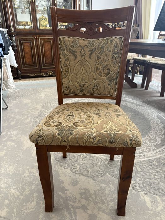 В продаже стол 3.5 метра