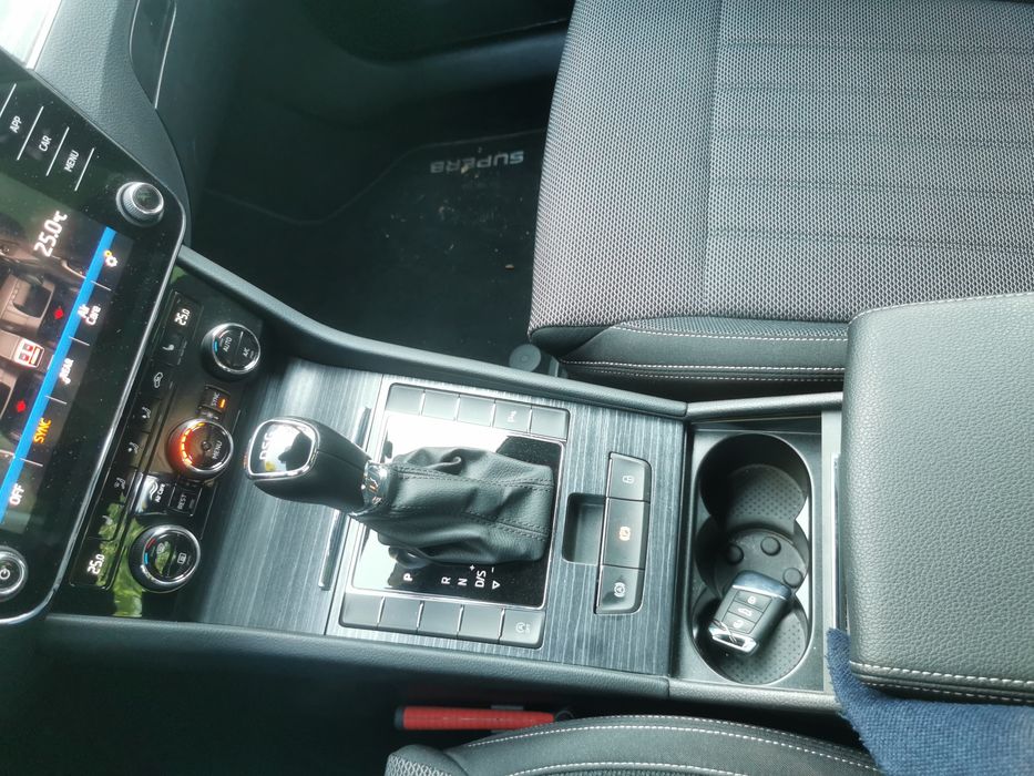 Skoda Superb 2.0 tdi an 2020 DSG 7 euro 6