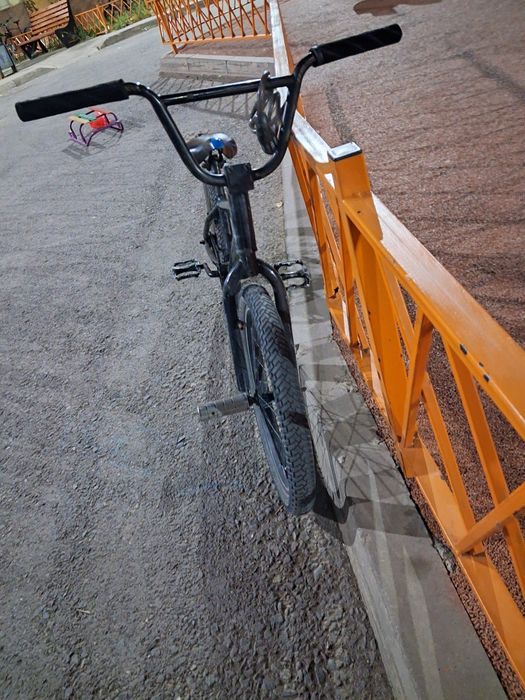 Велосипед BMX срочно