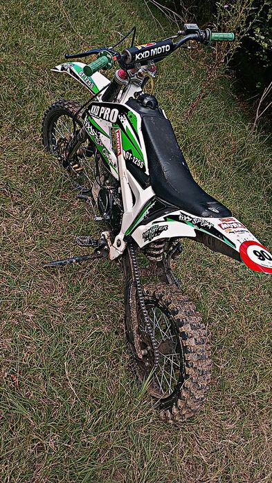 Vând sau schimb cross 125cc