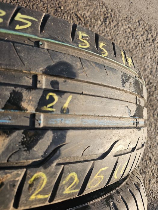 235 55 17 vara dunlop