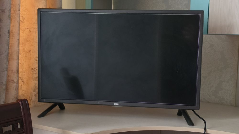 Продаю телевизор LG Smart TV