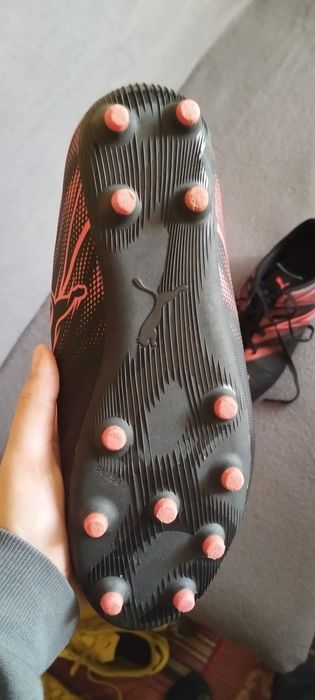 Футболни бутонки размер  38.5