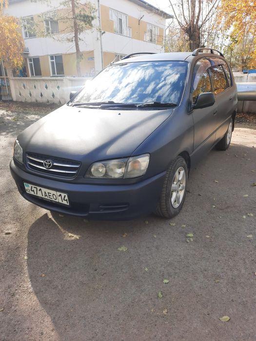 Продам Тойота Ипсум