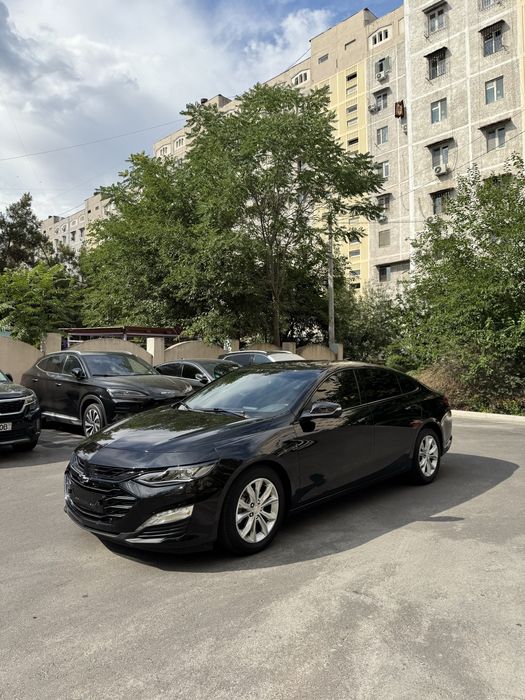 Chevrolet Malibu XL