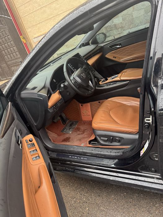 Toyota Avalon Limited