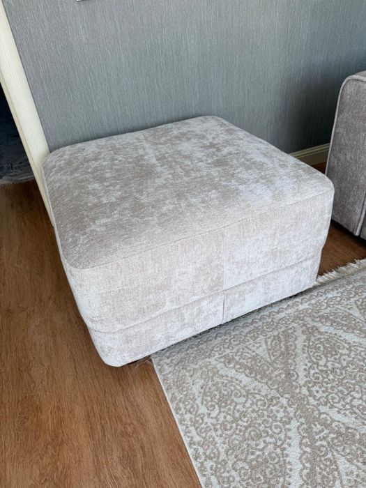 Пуф новый, шинил