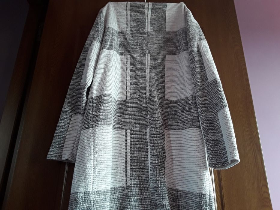 Vând Cardigan Elegant Damă Lung  Italia Mărimea L