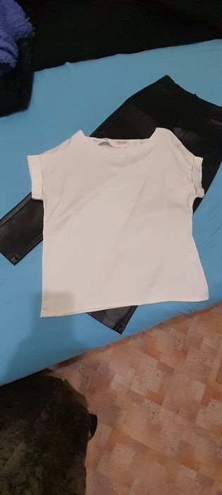 Отдам вещи женские