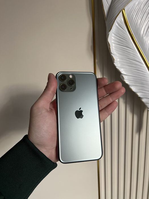 Продам IPhone 11 pro
